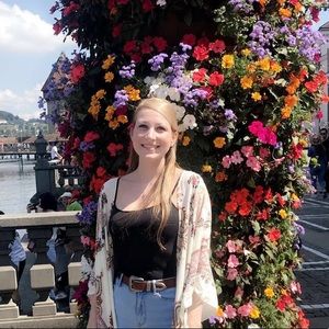 Meet your Posher, Sarah